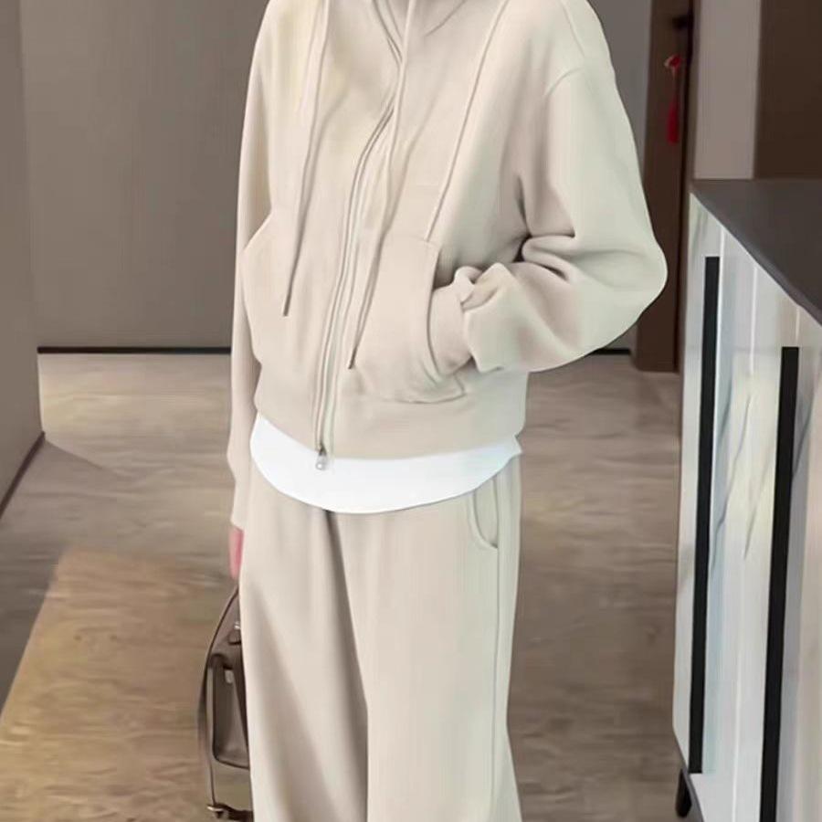 Conjunto de Ropa Deportiva para Mujer con Forro Polar: Sudadera con capucha y pantalones de pernera ancha para otoño/invierno casual y para correr.