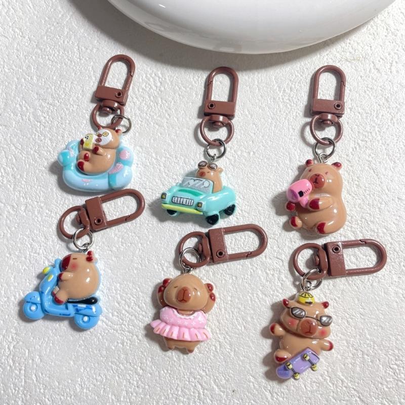 Set of 5/6 Capybara Key Rings Multifuntional Resin Accessory Cartoon Capybara Bag Pendant Suitable for Key and Bag
