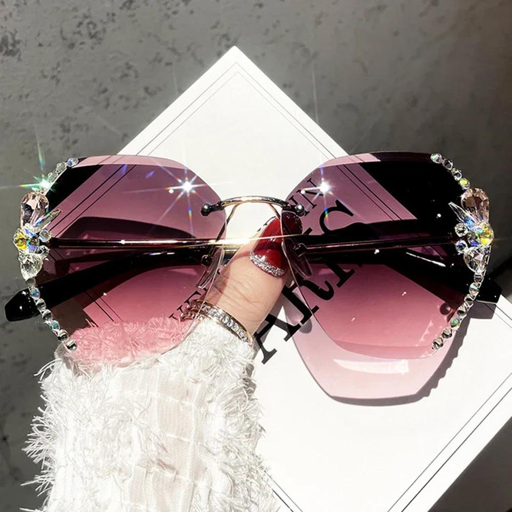 Luxury Brand Design Vintage Rimless Rhinestone Sunglasses Women Men Fashion Gradient Lens Sun Glasses Shades For Female