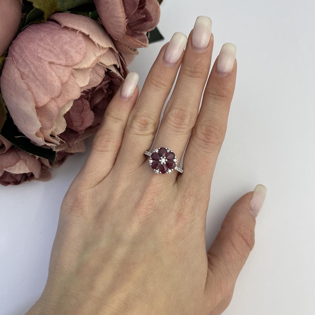 Silver Ring with Natural Ruby 3.14ct (2108405) 3.82 Gr. 925 Samples