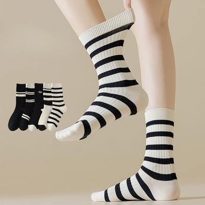 5 Paia di Calze Lunghe da Donna Casual, Versatili, Antiodore, Semplici, Assorbi-sudore e Traspiranti a Metà Polpaccio