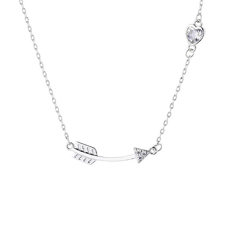 INS Stil Nischendesign Minimalistische Pfeil-Halskette Koreanische Version Temperament Leichter Luxus Liebe Schlüsselbeinkette Mode Frau