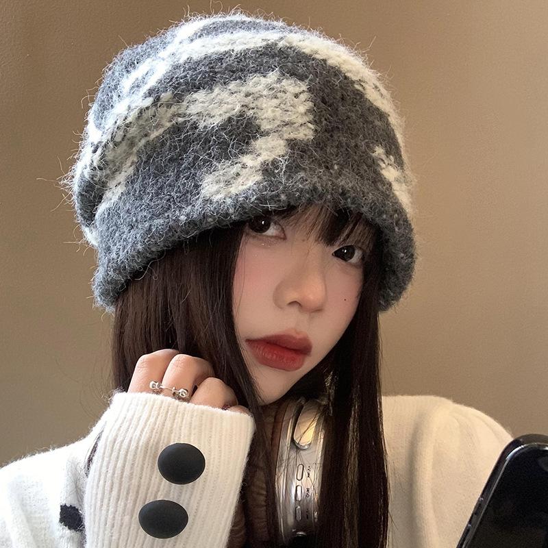 Autumn and Winter Hats Women's Knitted Wool Hats Plush Rabbit Fur Thermal Hats Big Head Circumference Ear Protectors