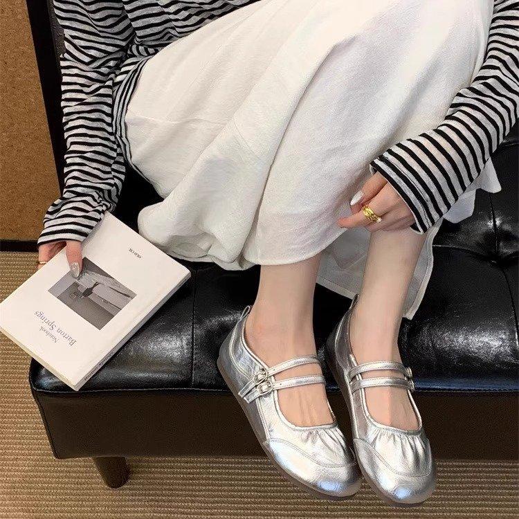 Super Soft Flat Bottom Shallow Mouth Mary Jane Shoes Women's 2025 Summer New Retro One-word Buckle with Pleated Ballet Dancing Shoes