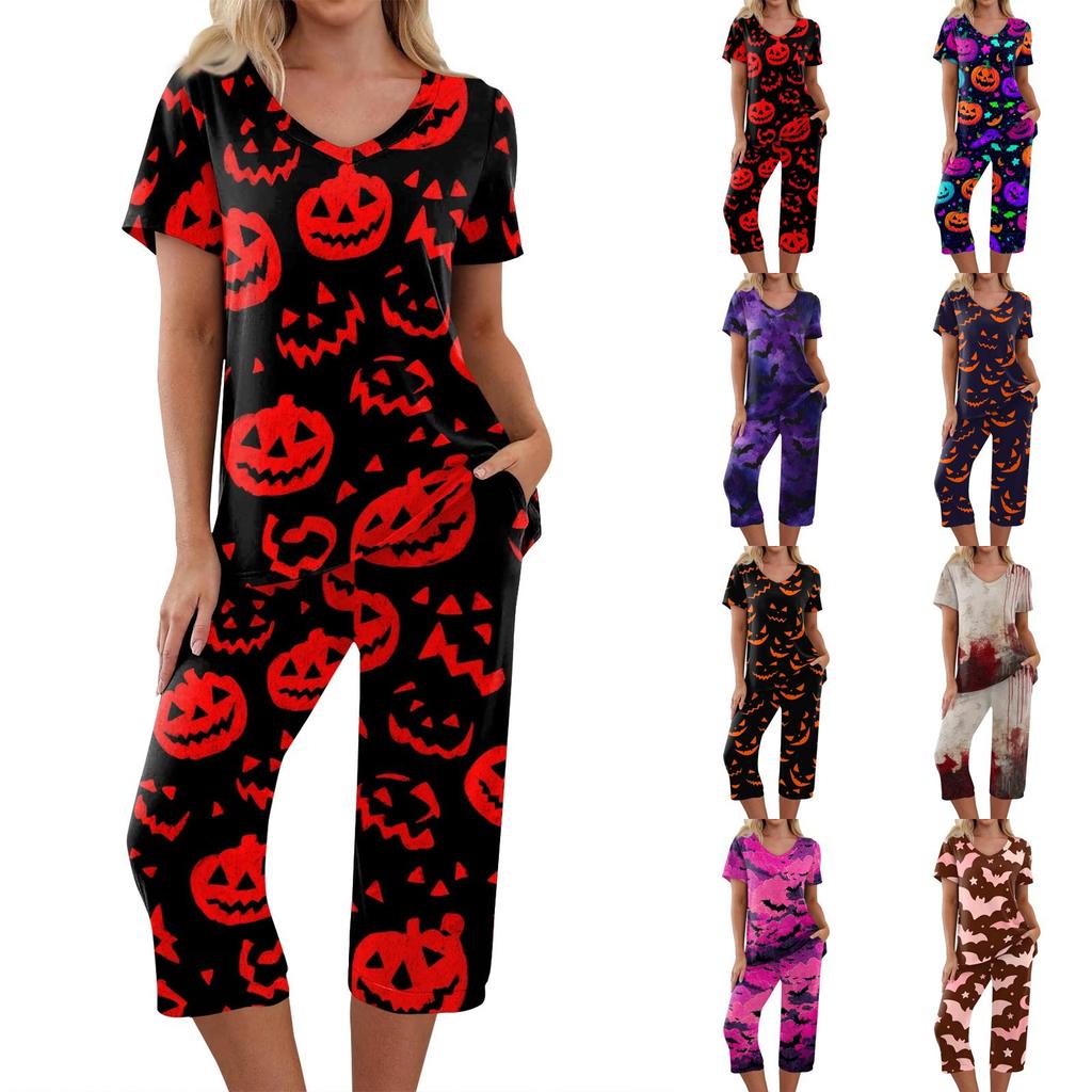 Women Two Piece Set Short Sleeve Top and Capri Pants Halloween Print Casual Lounge Outfit Comfortable Fit