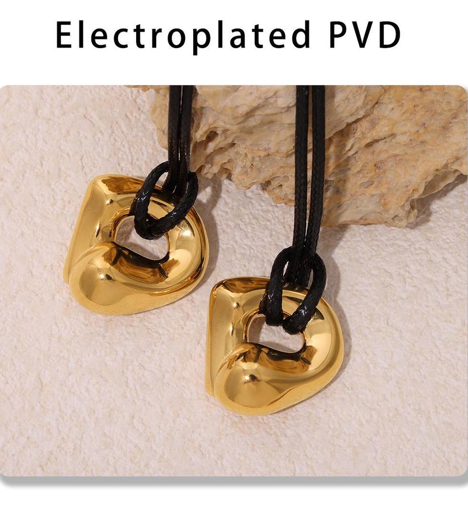Qiong Yao Stainless Steel Curved Pendant Necklace with Black Leather Cord, Adjustable Length, Simple High-End Design for Women.