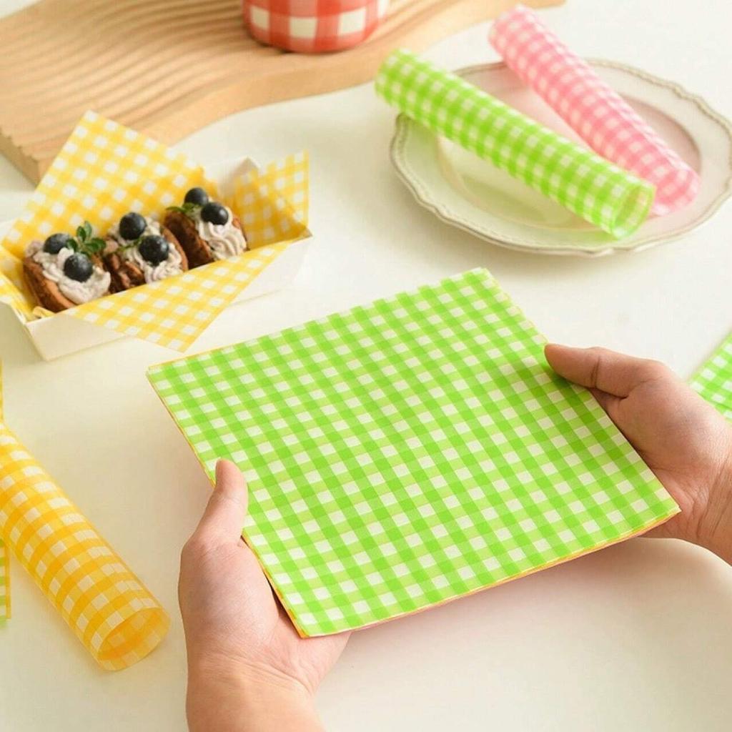 50pcs Random Colorful Grid Oil-absorbing Paper for Baking Cookies Food-grade Wax Paper Baking Tools Oil-Resistant Packing Papers