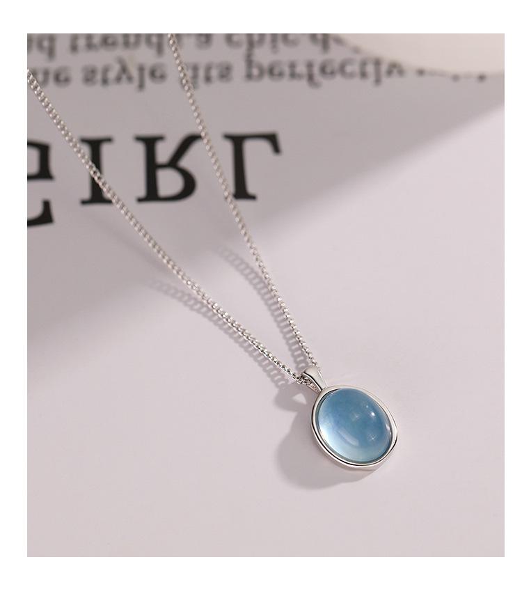 Aquamarine Oval Zircon Pendant Necklace - Women's Elegant Clavicle Chain, Simple Luxury Choker