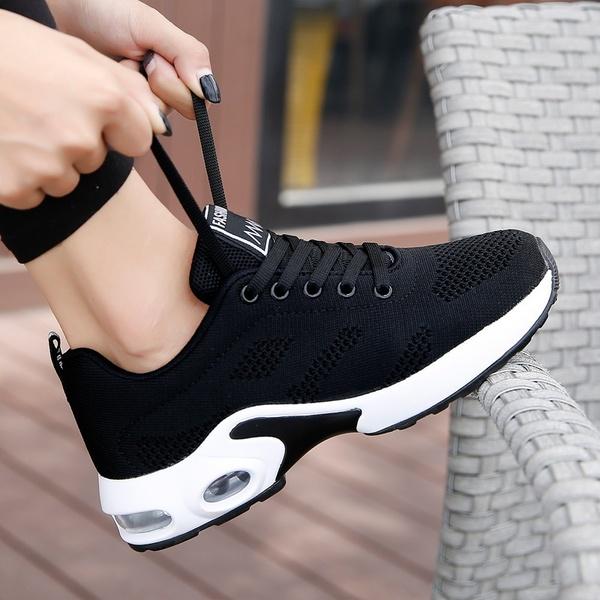 Sneakers bianche di grandi dimensioni Scarpe da corsa da donna Scarpe da corsa da uomo Moda Outdoor Walking Ammortizzazione d'aria Donna Sport Uomo Sneaker atletica