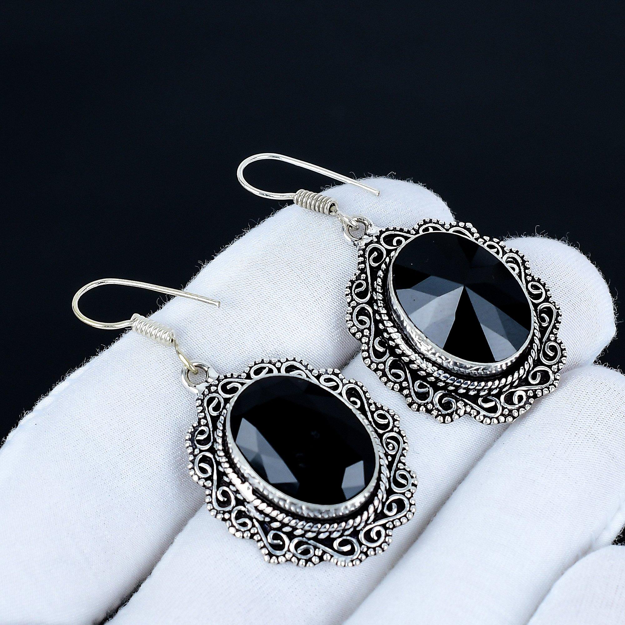 

Black Spinel Gemstone Earrings, 925 Sterling Silver Earrings, Handmade Silver Earrings For Gift, Black Spinel Dangle Drop Earrings For New Year Gift 5 Cm