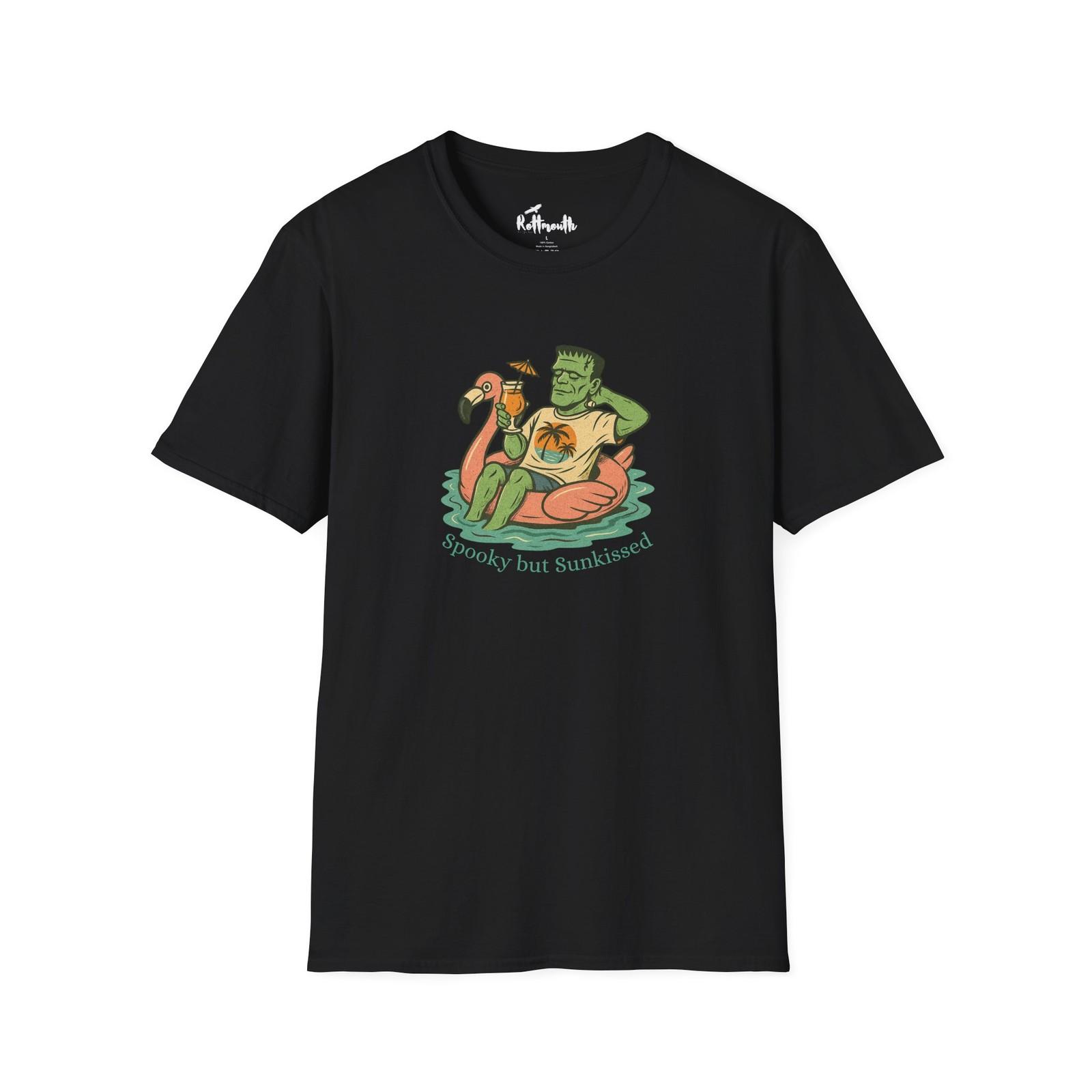 Summered Frankenstein Halloween Unisex T-Shirt Summer Vibes Spooky but Sunkissed S разноцветный