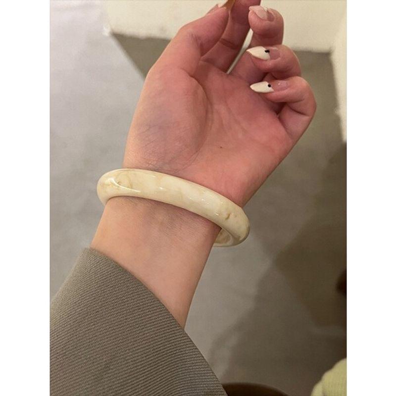 

European and American Irregular Gradient Wave Wide Bracelet, Simple, Fashionable, Versatile, Commuter Bracelet, Niche High-End Jewelry 8#Bracelet-Off-White