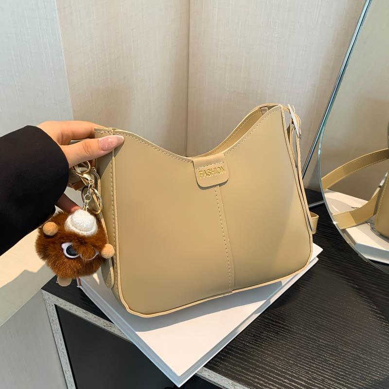 New Fashionable Water Dumpling Bag for Women Trendy Patchwork Faux Leather Shoulder Crossbody Purse