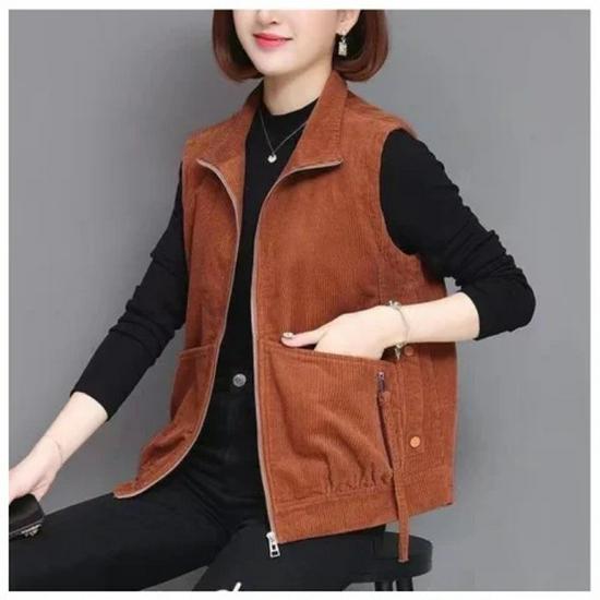 Women's Plus Size Retro Corduroy Vest: Sleeveless Spring/Autumn Casual Style for Middle-Aged Moms.