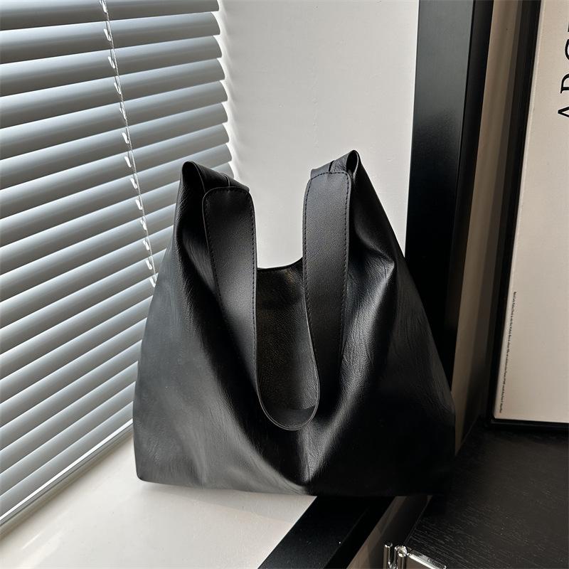 Simple Solid Color Large Capacity Tote Bag Commuter Magnetic Closure Shoulder Bag for Women