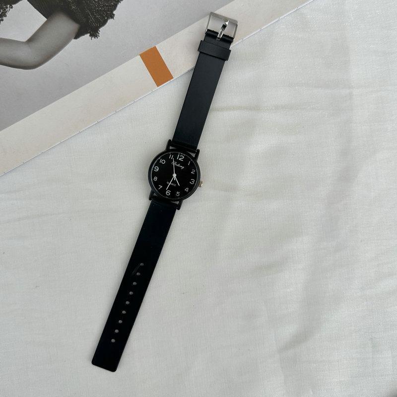 Wind Kleine Schwarze Uhr Einfache Wasserdichte Studenten Uhr Herren und Damen College Wind Retro Literarisches Paar Quarz Uhr