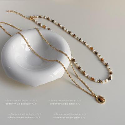 Collana Clavicola di Fascia Alta Retro Pietra Occhio di Tigre: Accessorio Moda Personalità di Nicchia per Indossare a Strati con Catene per Maglione