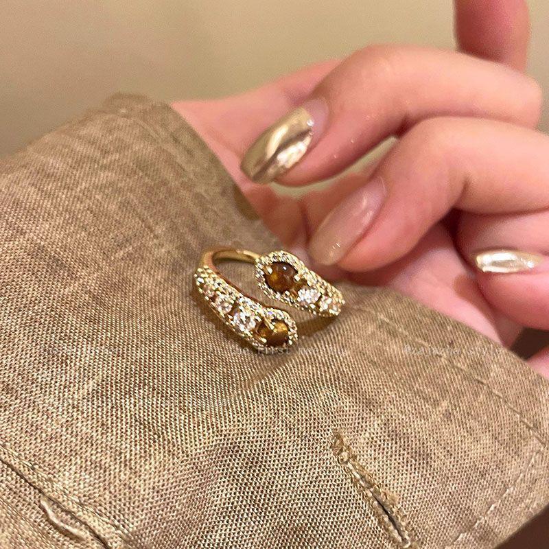 Xiaohongshu Tiger Eye Wealth-Attracting Ring: New 2026 Brushed Full Diamond Dove Egg Design Adjustable Size