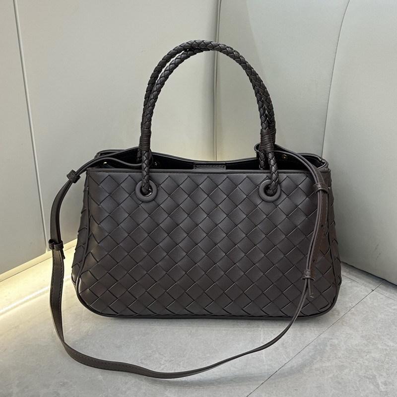 New woven leather handbag vegetable basket, basket bag tote bag, shoulder messenger bag, women's large capacity