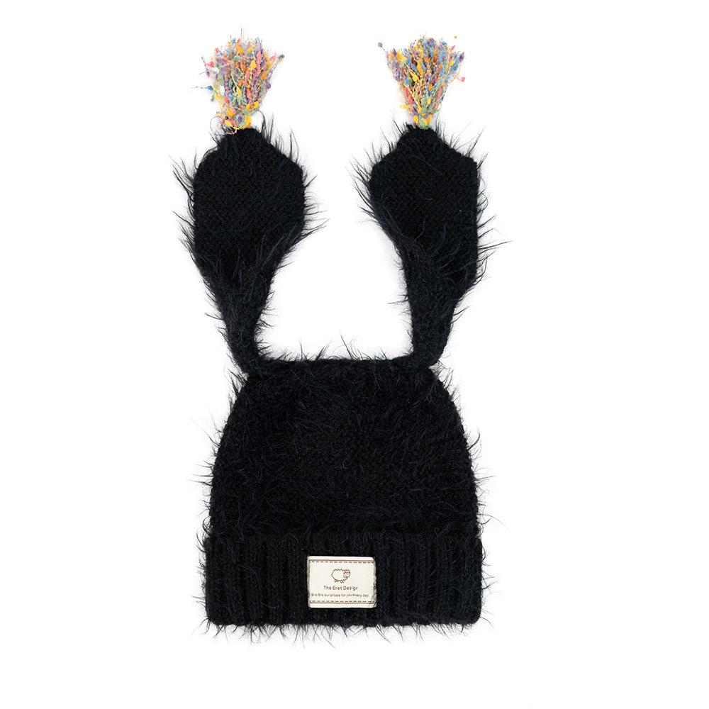 

Japan and South Korea s new fashion vacation style wool hat temperament tassel shows face small headgear shows white high-end knitted hat