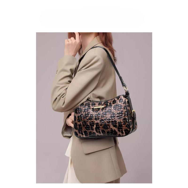 New Summer Solid Color Crossbody Shoulder Bag Fashionable Retro and Fashionable Crocodile Pattern Small Square Bag