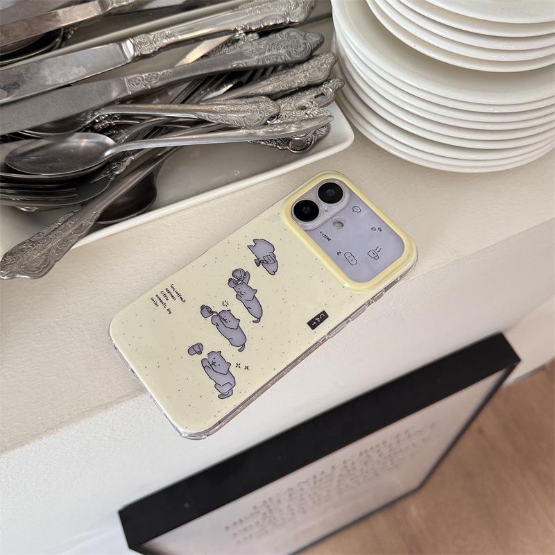 Yellow Ink Splash Hollow Cat iPhone 17/16 Pro Max/15 Pro Case - Premium Design