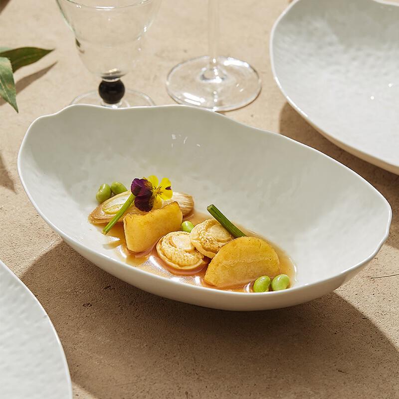 12-inch Ceramic Boat-shaped Fish Platter