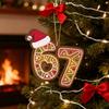 Weihnachtsanhänger Acryl Lebkuchen Zahl 67 Anhänger mit Hut Festliche Weihnachtsbaumdekoration Weihnachtsgeschenk