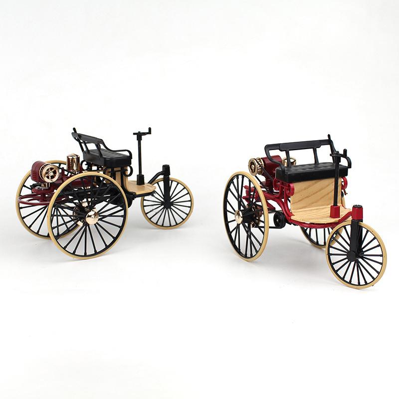 1:12 Three Wheel Classic Car Model Alloy Model Simulation Retro Three-wheel Classic Car