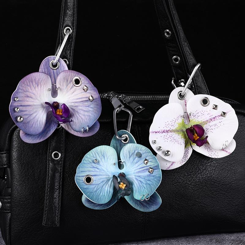 Personalized Phalaenopsis Keychain Creative Hand-Punched Puncture Simulation Flower Pendant  Backpack Accessories Gifts