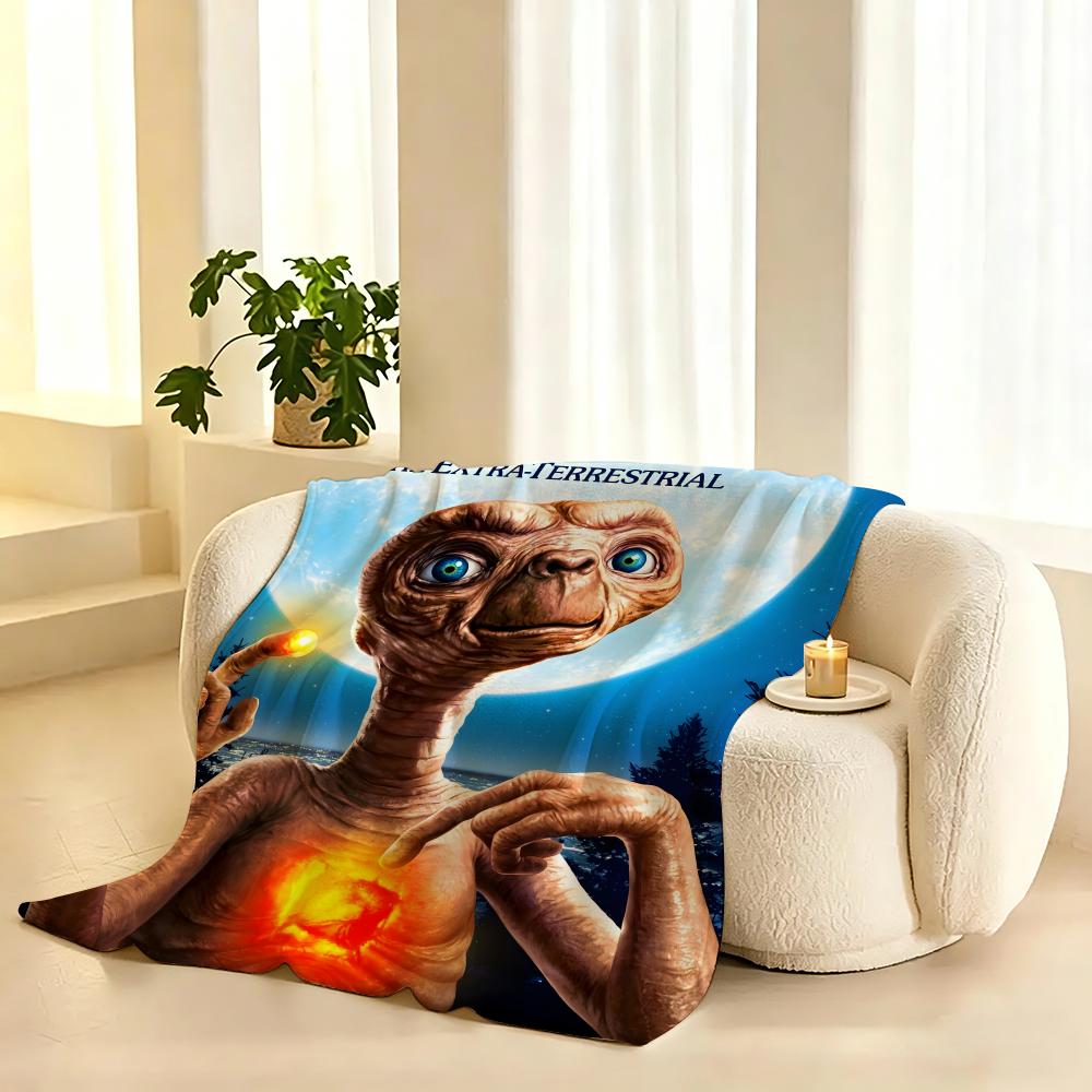 E.T. the Extra-Terrestrial Throw Lightweight 240g Flannel Blanket Soft Skin-friendly for Summer Cooling
