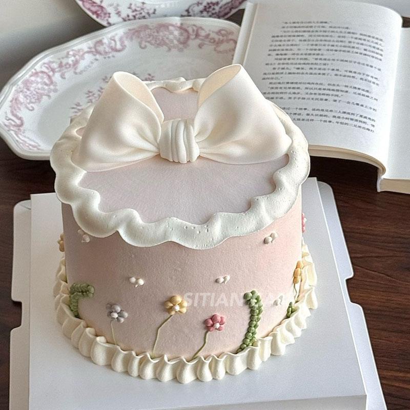 Butterfly Knot Fake Cake Model Simulation Birthday Cake Shop Window Display Sample Wedding Party Decor Ornaments Shooting Props 6 inch