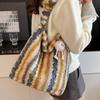 Vintage plush Maillard tote bag women's new fashion shoulder women's bag casual lamb plush messenger bag
