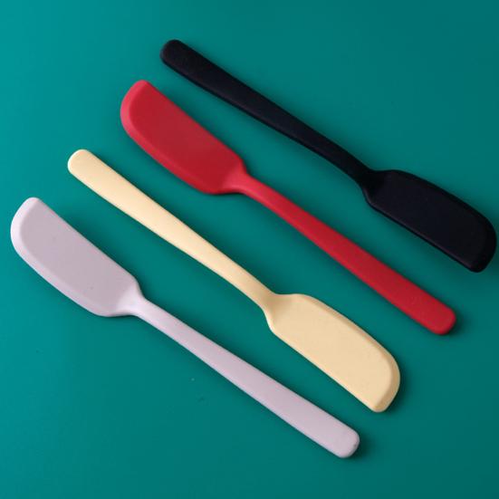 Silicone Spatula Food Grade Heat Resistant Ergonomic Long Handle Bread Toast Butter Cheese Dessert Jam Cream Spreader Tool Kitchen Gadgets