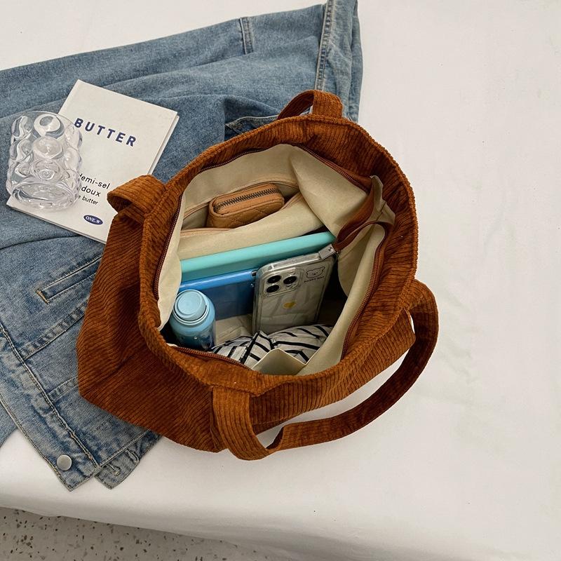 Herbst- und Winter-Cordtasche Damenmode literarische Samt-Tragetasche, lässige großvolumige Lazy-Wind-Umhängetasche