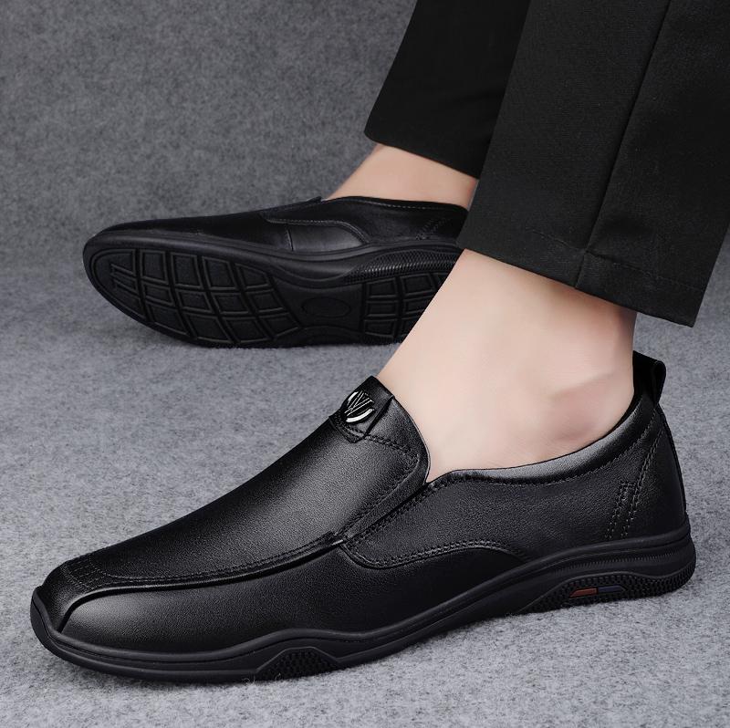 Genuine Leather Man Slip on Footwear Comfy Man Formal Shoes Wedding Party Mens Dress Flats Breath Driving Lazy Loafers Moccasins