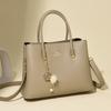 This Large-capacity Single-shoulder Crossbody Bag Is A Versatile, Elegant and Fashionable Handbag for Women