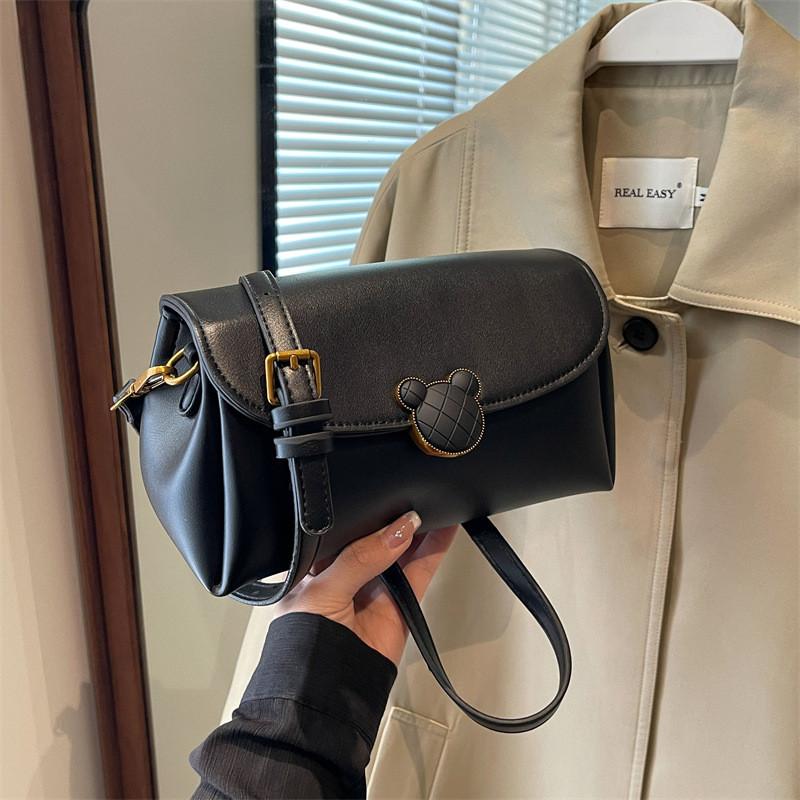 Stylish Korean Version Handbag Women 2023 New Autumn Winter Vintage Casual Small Square Bag High-end Feel Niche Design Single Shoulder Bag