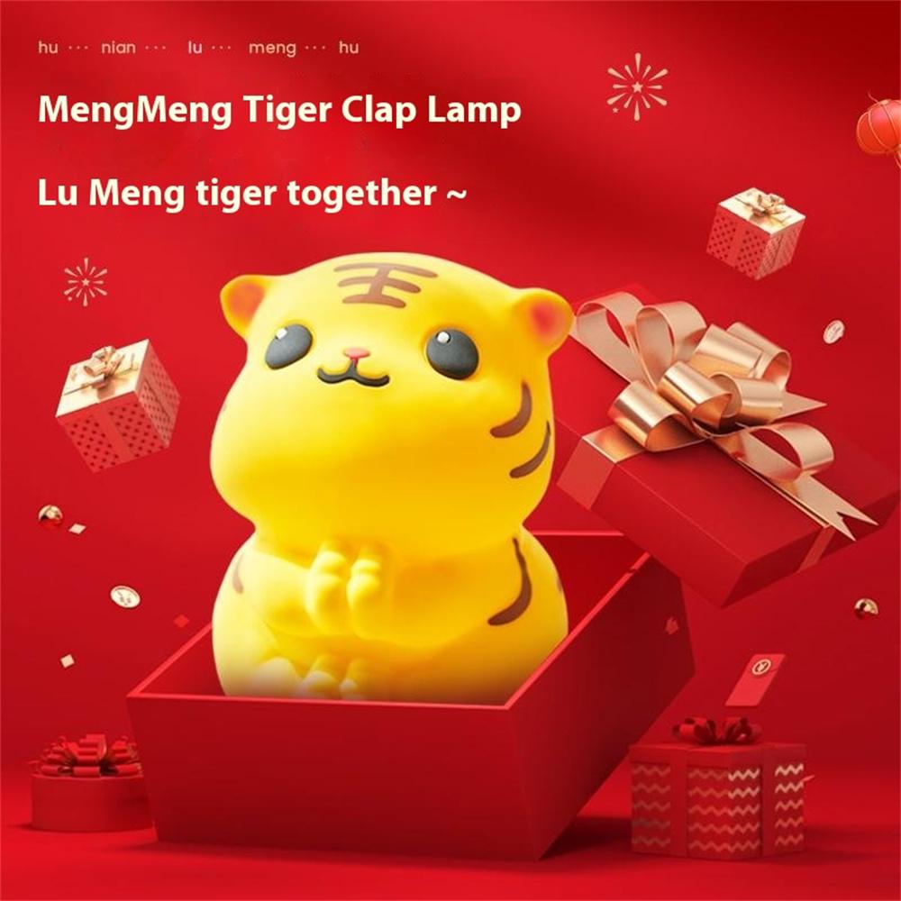 

Cute Tiger Night Light with Remote Control Battery Powered Silicone Lamp for Bedroom A