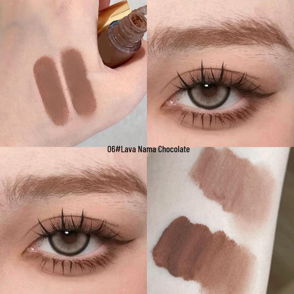 Kakashow Starry Sparkle Liquid Eyeshadow: Pearlescent Matte Glitter Highlighter for Brightening Under-Eye Area.