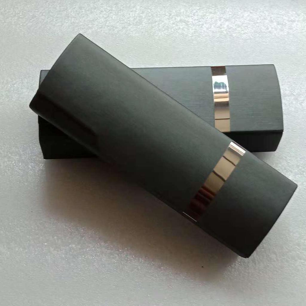 Handmade Brushed Iron Eyeglass Case for Myopia Glasses - Custom Print Available