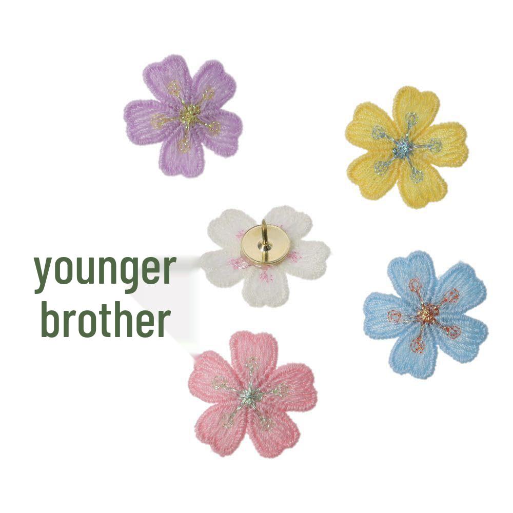 Colorful Embroidered Flower Fabric Pushpins for Cork Boards