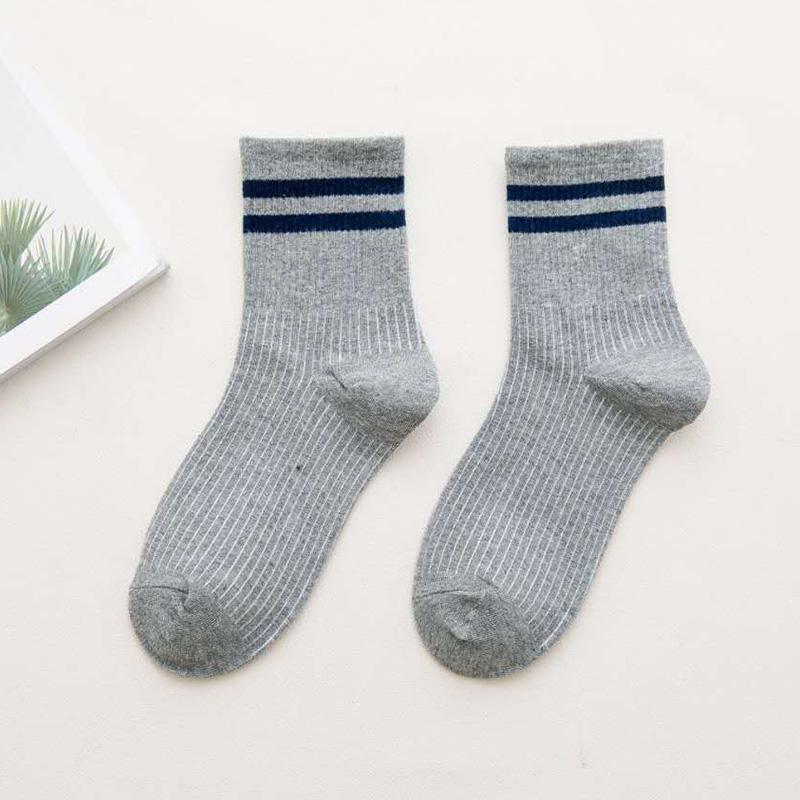 Funny Cute Cotton Loose Striped Crew Socks Women Fashion Colorful Harajuku Designer Vintage Long Socks School Girls Socks Black