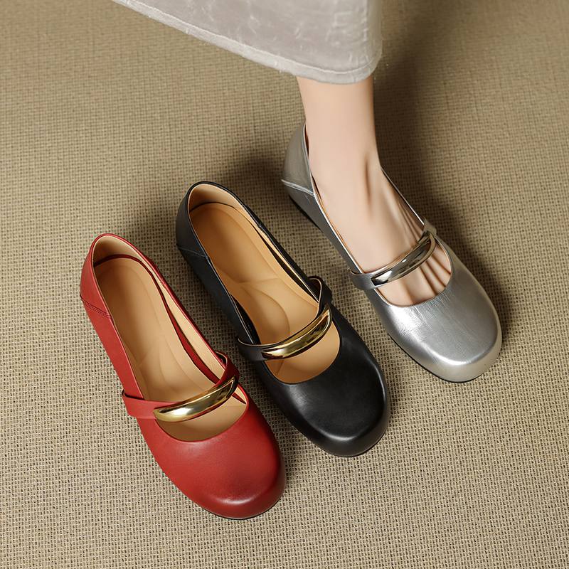 Krazing Pot Full Grain Leather Round Toe Size 40 Thick Low Heels Fashion Metal Decoration Autumn Pumps