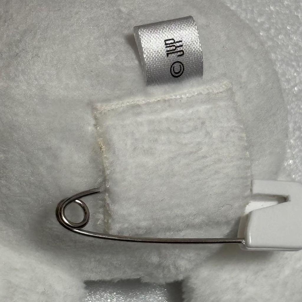 [USED] TWICE Dahyun Plush Badge