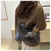 Retro Large-capacity Tote Bag A Versatile and Casual Commuting Single or Double Shoulder Crossbody Bag for Women