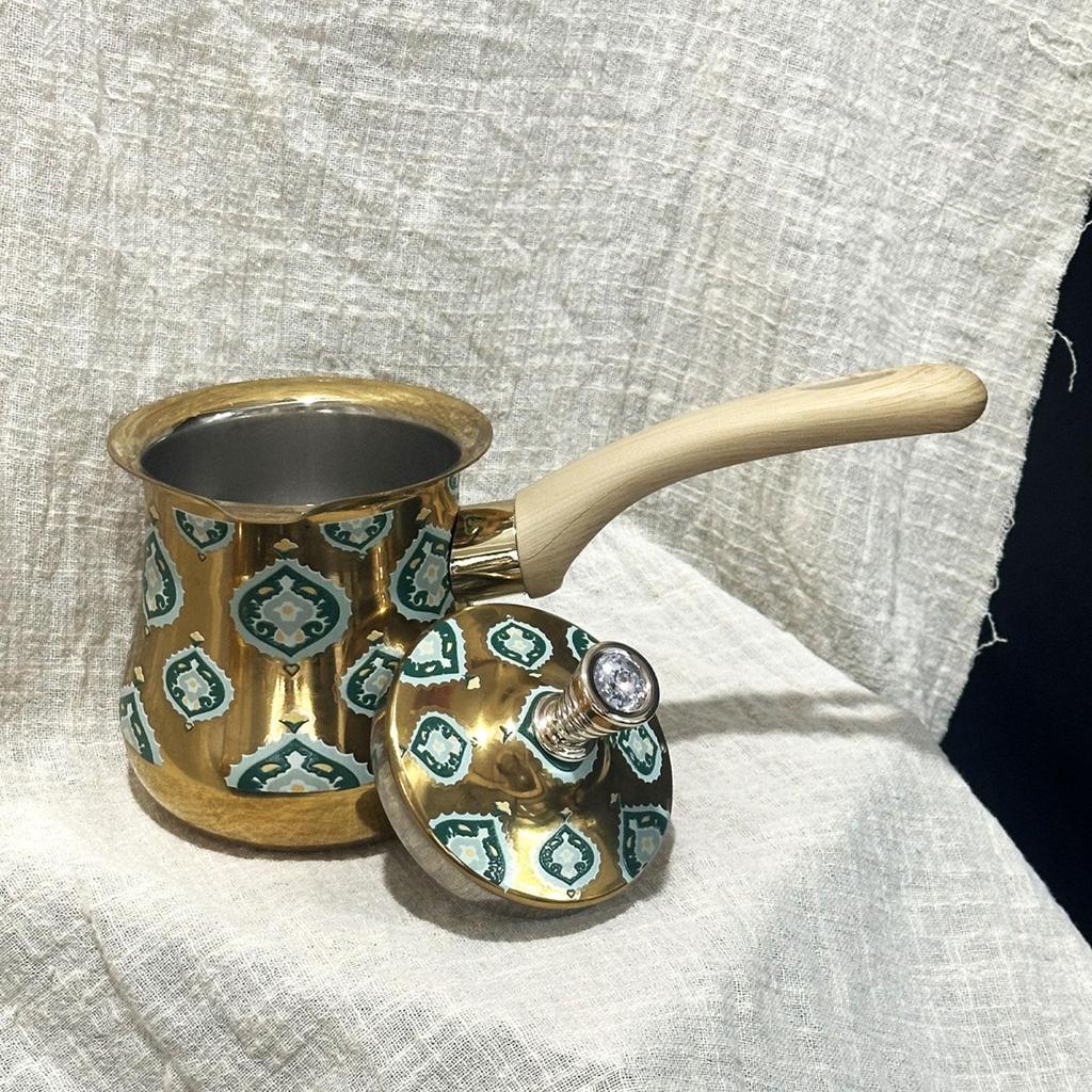 550ml Stainless Steel Turkish Coffee Pot Portable Butter Warmer Pot Chocolate Melting Pot with Long Handle and Lid