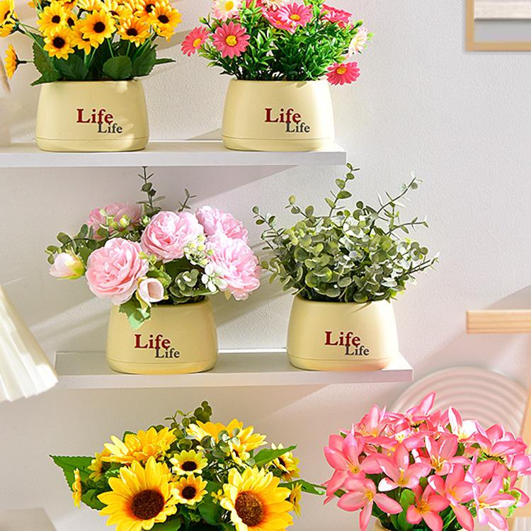 Sunflower Artificial Flower Arrangement - Small Bonsai Plastic Bouquet for Living Room or Dining Table Decor