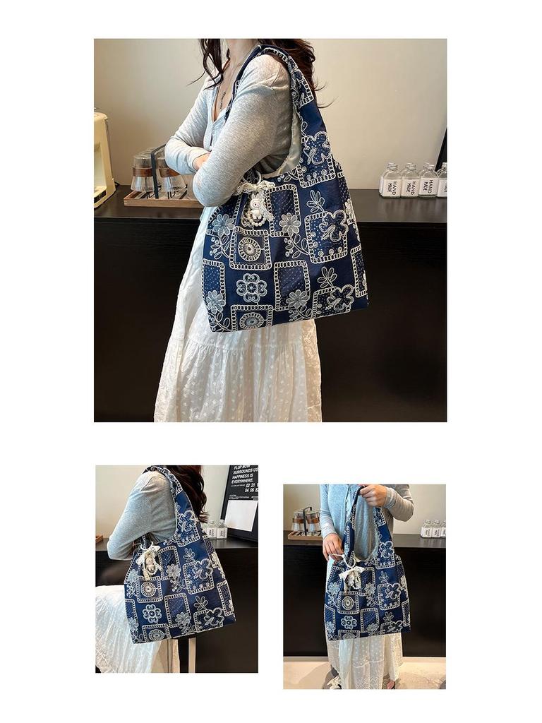 Korean Style Minimalist Large Capacity Printed Shoulder Tote Bag for Women