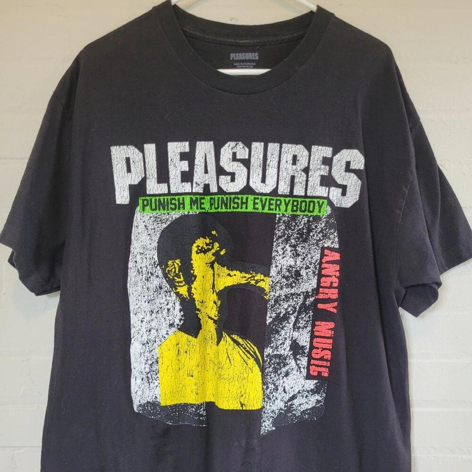 

Pleasures Punish Me Angry Music Graphic T-Shirt - Men s XL S
